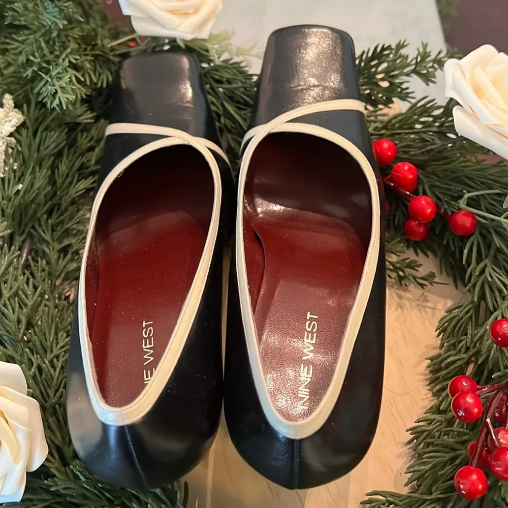 Vintage Black and white heels Nine West - Picture 3 of 13